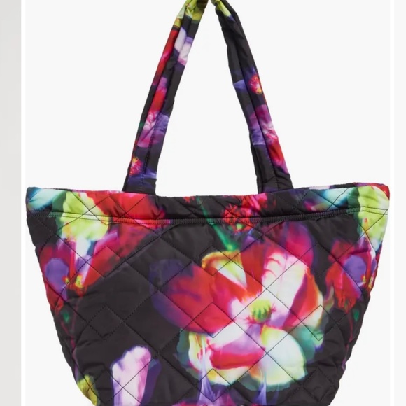 Marc Jacobs Medium Floral Quilted Nylon Tote - Picture 2 of 11